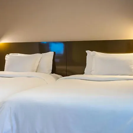 Готель Four Points By Sheraton Catania 4*